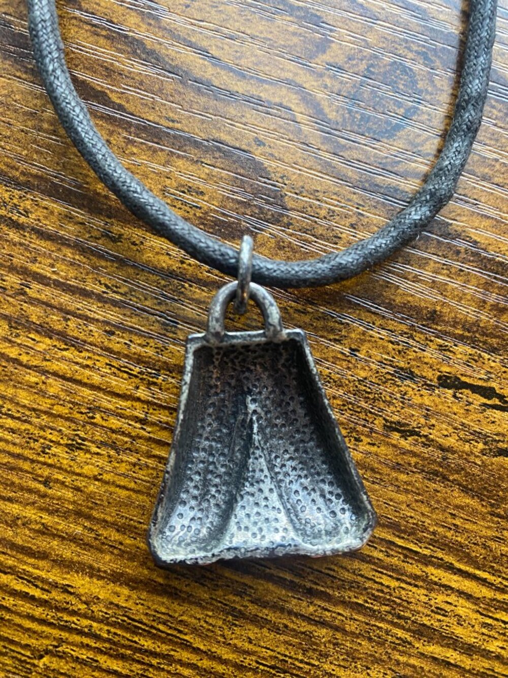 So Rachel Longaberger Trapezoid Pendant Necklace w/ Pouch & Box - Picture 6 of 14